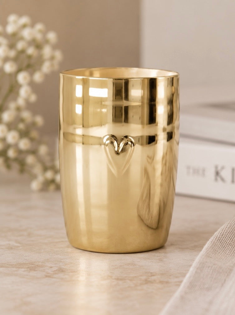 Zusss Becher Gold mit Herz – ein glänzender Lieblingsbecher