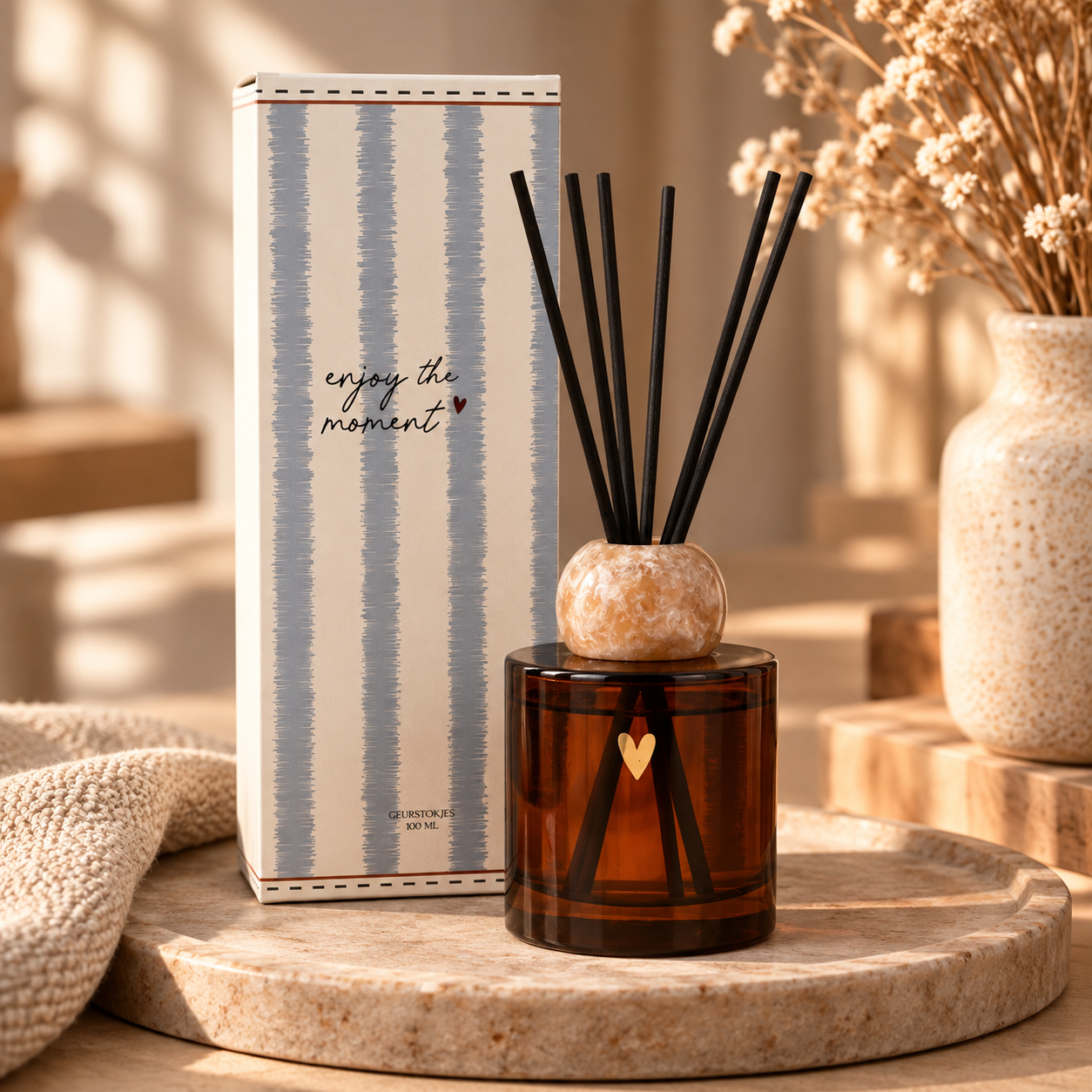 Zusss Raumduft „Enjoy the Moment“ – Braun | 100 ml