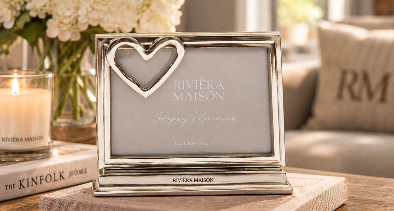 Rivièra Maison Bilderrahmen „Happy Memories“ mit Herz – 18 × 13 cm
