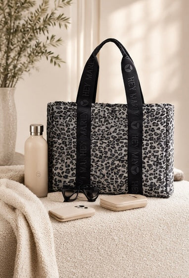 HEY MARLY Best Buddy Leo Grey – Shopper im Leo-Look