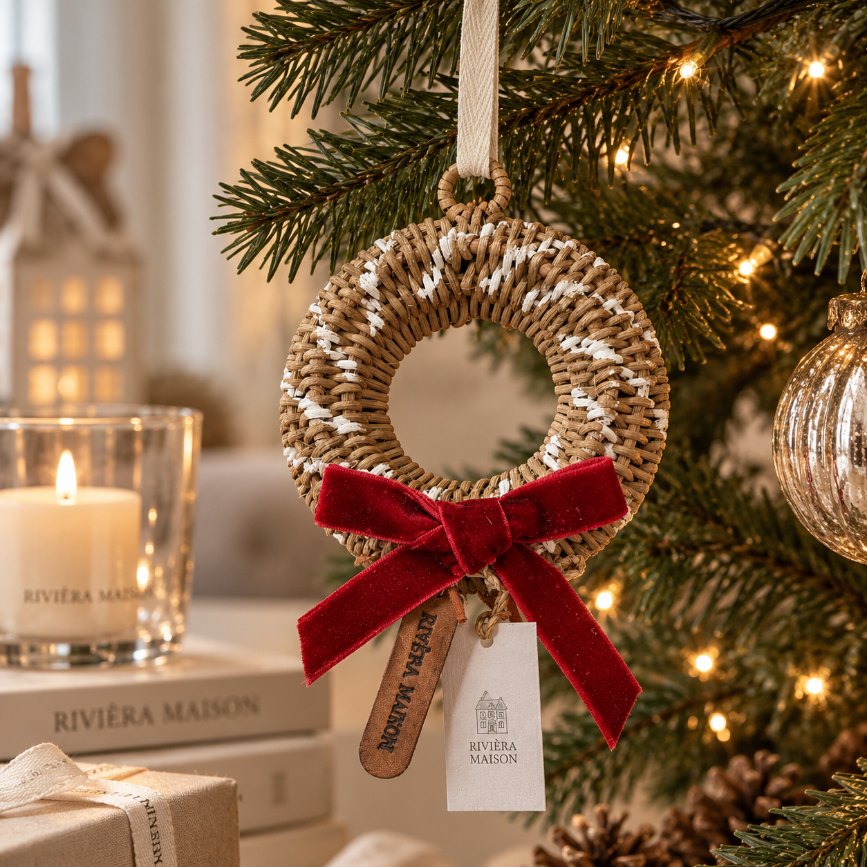 Rivièra Maison Weihnachtsornament Kranz mit roter Samtschleife
