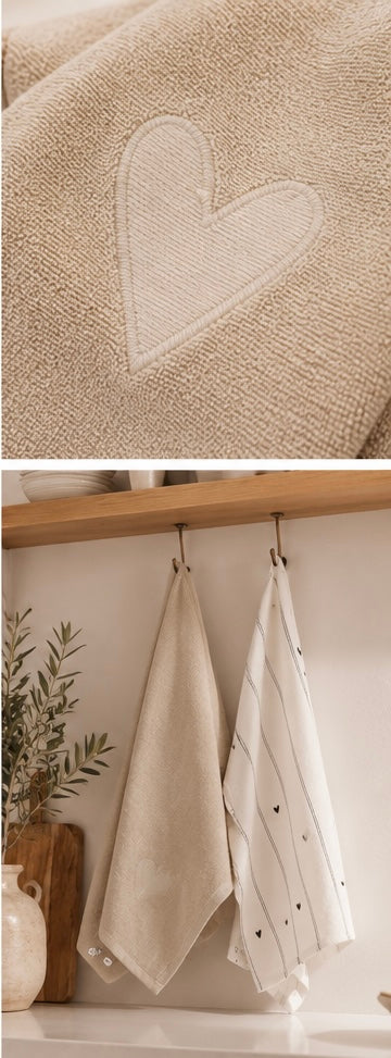 Zusss Küchenset 2er-Set – Sand & Weiß mit Herzen und Streifen