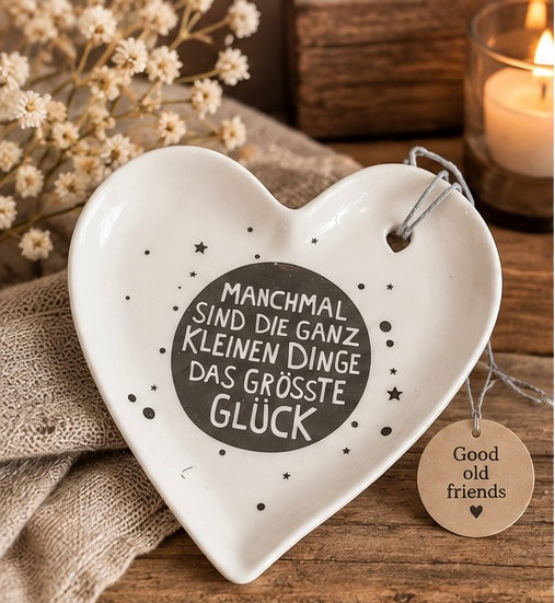 Kleine Herzteller  mit Spruch von Good Old Friends