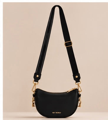 HEY MARLY Sporty Sister – Crossbody Tasche in Schwarz