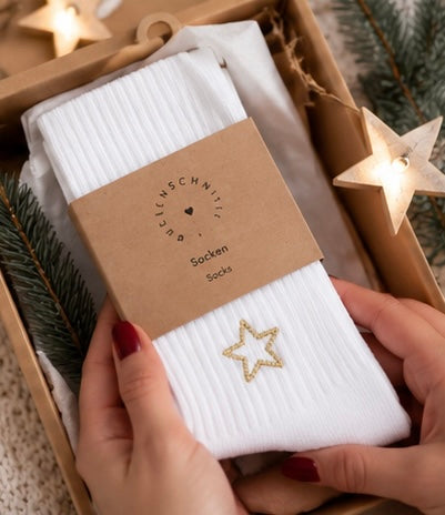 Eulenschnitt Socken Stern – Weiße Socken mit goldenem Stern